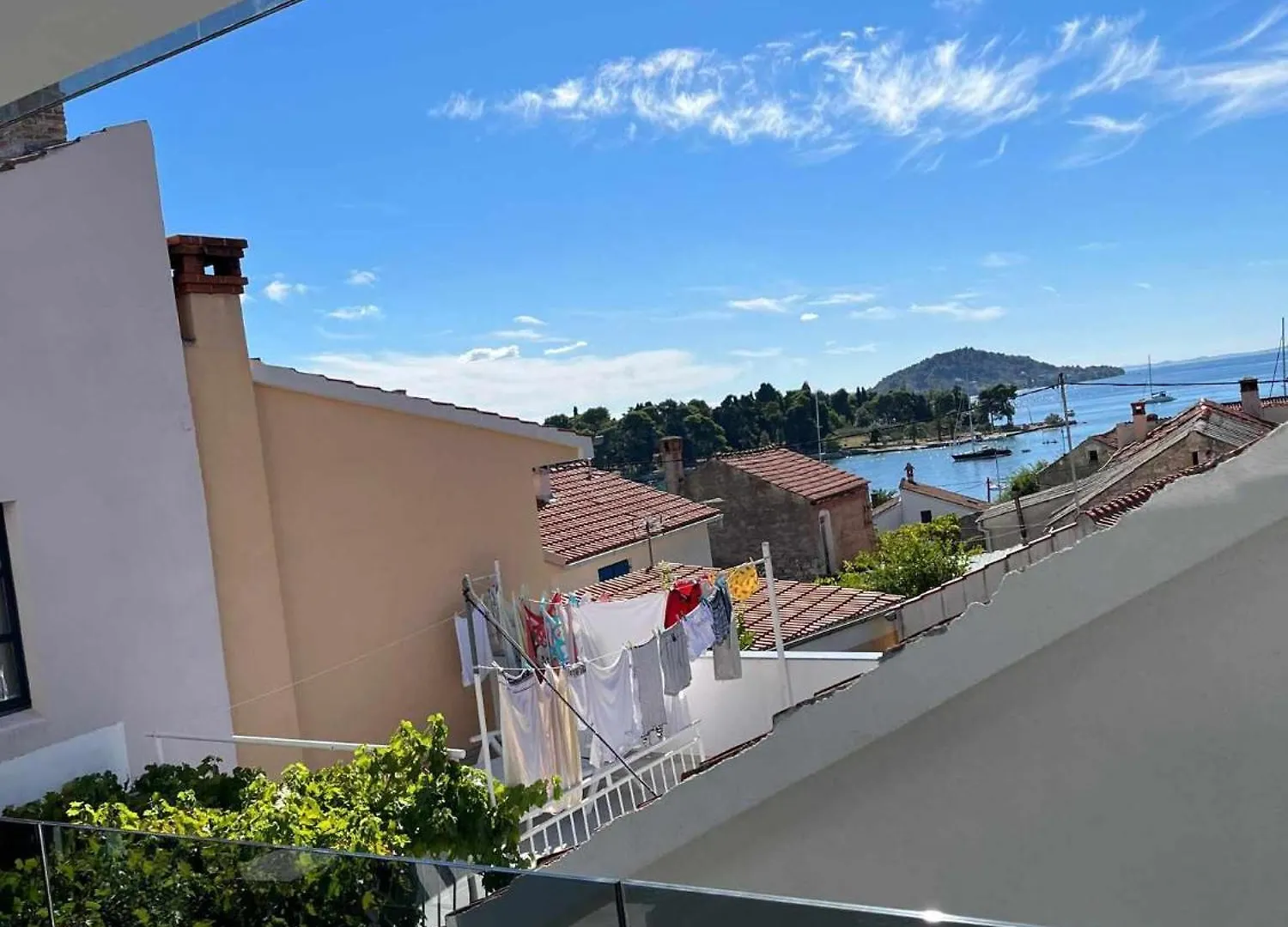 Apartments Sucur Preko