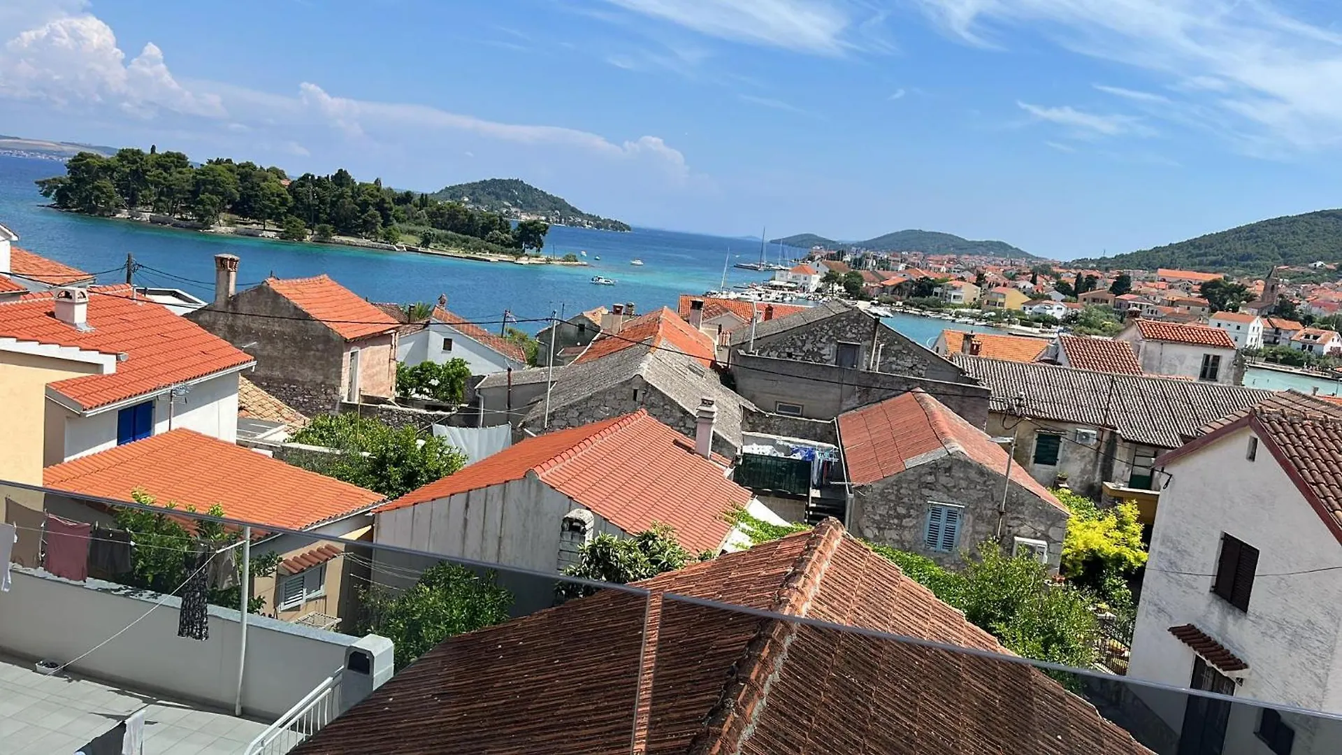 Apartments Sucur Preko Κροατία